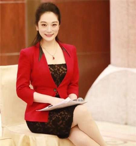 白眼女記者 女記者張慧君個人資料 為什么叫氣質(zhì)姐？