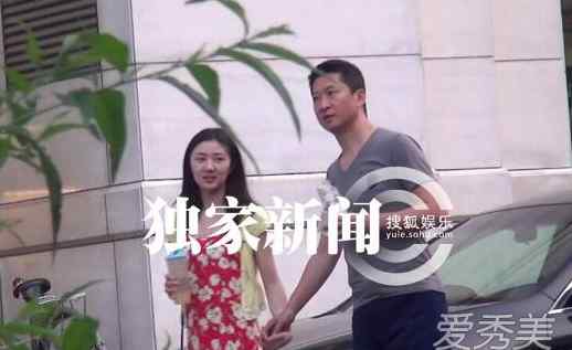 周杰結(jié)婚了嗎 周杰結(jié)婚了嗎？周杰老婆是什么人 周杰老婆照片曝光