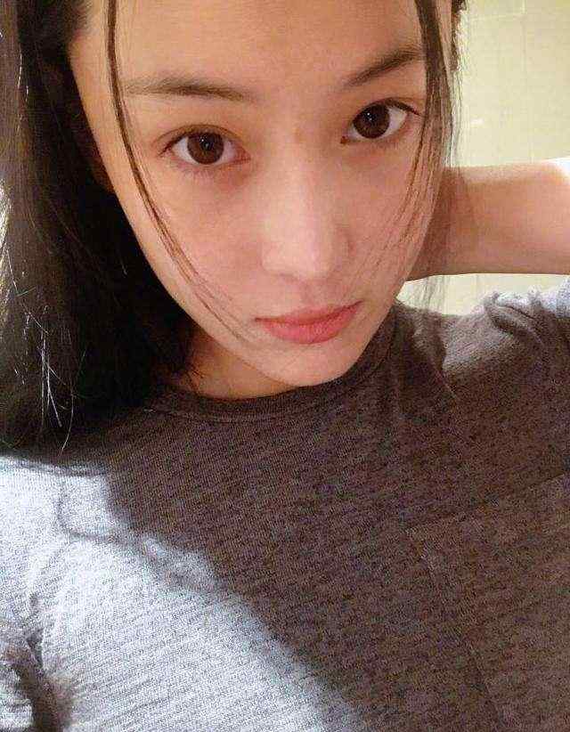 臉被痘痘毀了的明星 林心如baby張馨予長痘拉低顏值，蔡依林臉上這痘印太厚實了