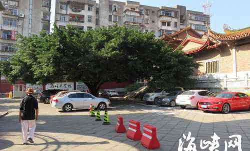 莆田梅峰寺 莆田梅峰寺停車實(shí)行計(jì)時(shí)收費(fèi) 兩小時(shí)后每超一小時(shí)加1元