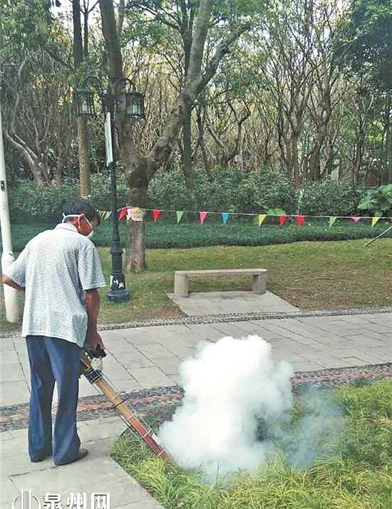 泉州釋雅山公園 泉州釋雅山公園進(jìn)行植被噴藥 游玩鍛煉莫“拈花惹草”