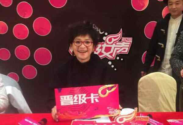 快樂(lè)女聲評(píng)委罵人 超女評(píng)委柯以敏罵選手 柯以敏超女罵人事件