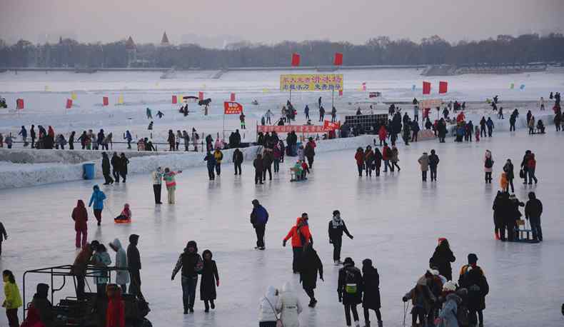 國(guó)內(nèi)冬季旅游景點(diǎn)推薦 國(guó)內(nèi)冬季旅游景點(diǎn)排行 雪國(guó)哈爾濱美輪美奐