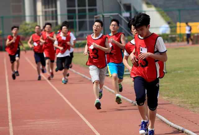 800米跑步標(biāo)準(zhǔn)成績(jī) 體育中考800米&1000米跑步備考技巧