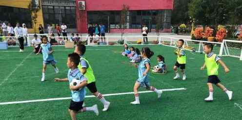 足球特色幼兒園 開(kāi)啟足球特色幼兒園試點(diǎn) 行業(yè)迎新契機(jī)