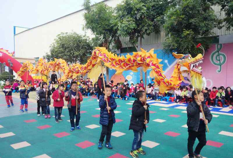 幼兒園元宵節(jié)活動(dòng)方案 溪南中心幼兒園元宵節(jié)主題活動(dòng)“舞龍舞獅鬧元宵”