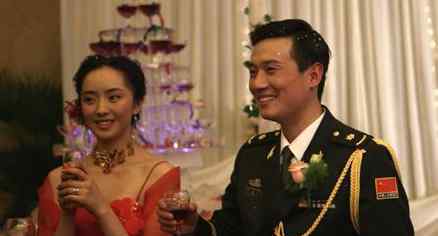 劉曉潔結(jié)婚了嗎 劉曉潔徐洪浩結(jié)婚照曝光 徐洪浩劉曉潔是怎么認(rèn)識(shí)的