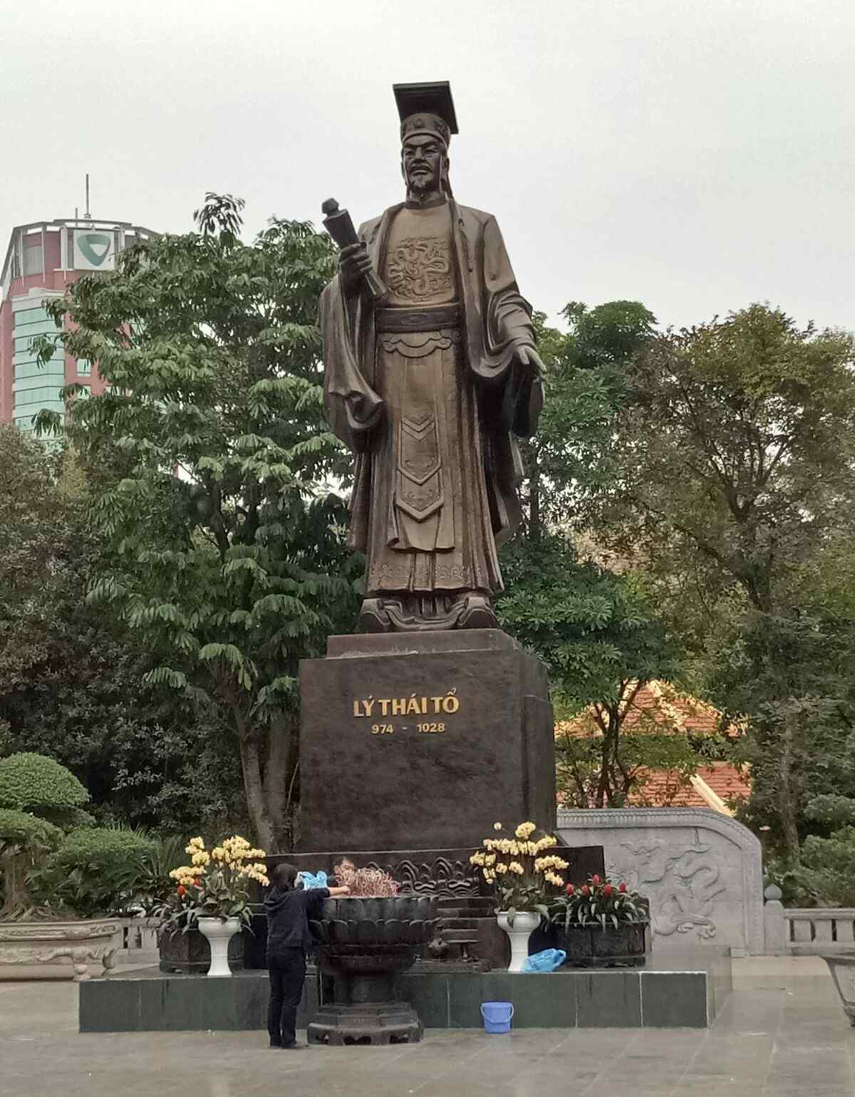 越南還劍湖 越南李朝開國皇帝李太祖