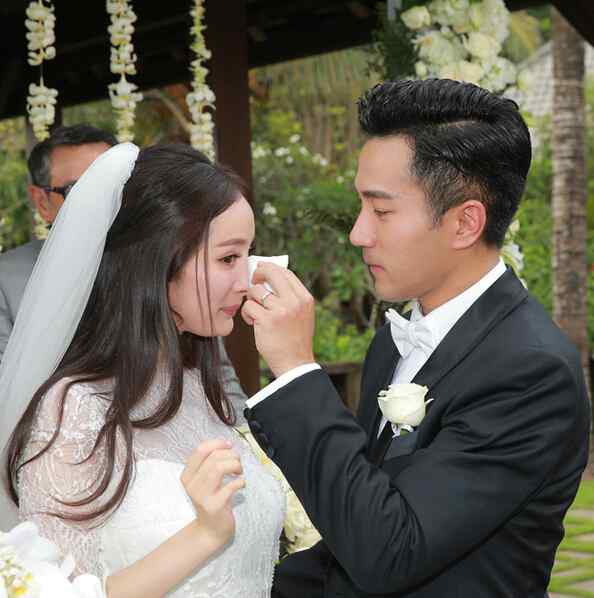 楊冪結(jié)婚照 楊冪劉愷威結(jié)婚照 金童玉女羨煞旁人