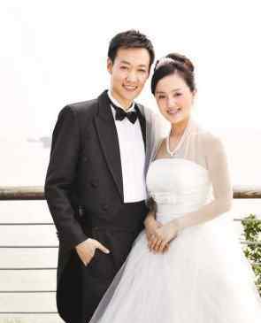 辛柏青朱媛媛 辛柏青朱媛媛結(jié)婚照和他們女兒照片