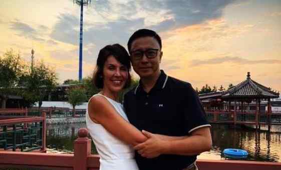 王靜瑩 李陽疑似復(fù)婚 遭家暴離婚后又復(fù)婚的還有演員王靜瑩