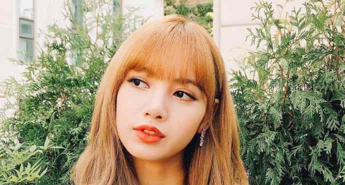 lisa多高 blackpink成員lisa多高多重 私底下相當(dāng)?shù)目蓯?> </div> <div   id=