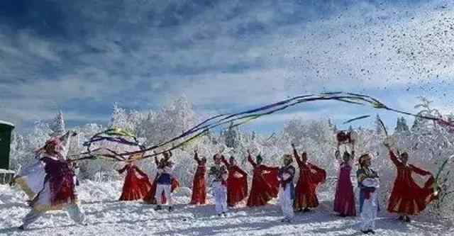 冬天的和龍雪質(zhì)綿軟,雪期長,氣侯適度