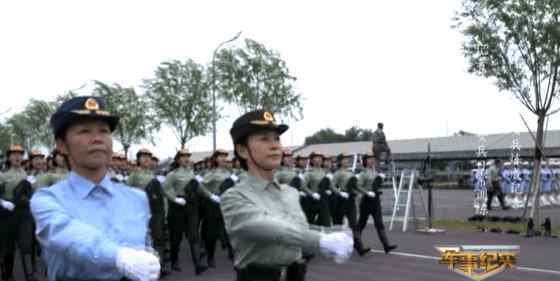 程曉健 國慶閱兵女兵方隊(duì)女將軍身份披露：她是山東人，系新中國第一位女師長