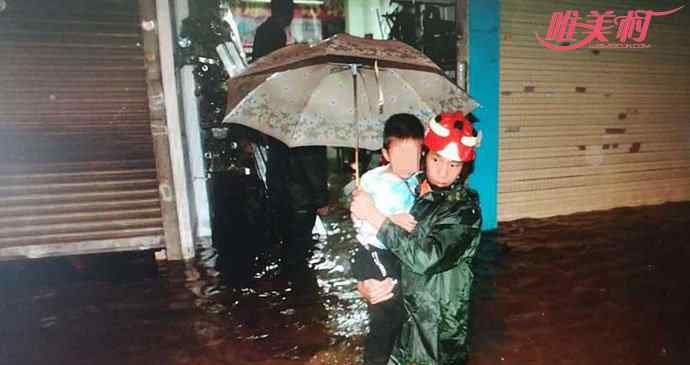 昆明暴雨襲城 昆明暴雨襲城 一夜暴雨昆明幾乎成水城