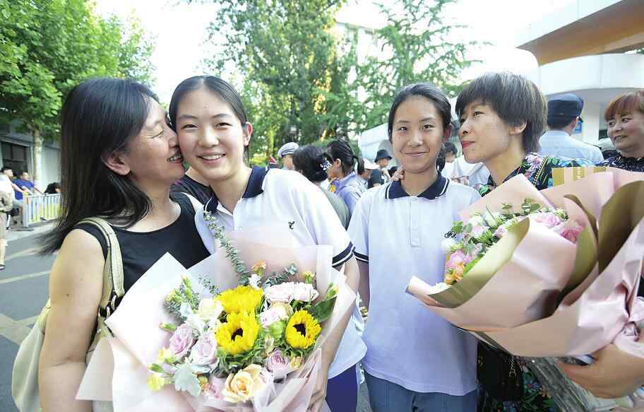 2019山東高考人數(shù)統(tǒng)計 2019年夏季高考落幕 山東省近56萬名考生參加考試