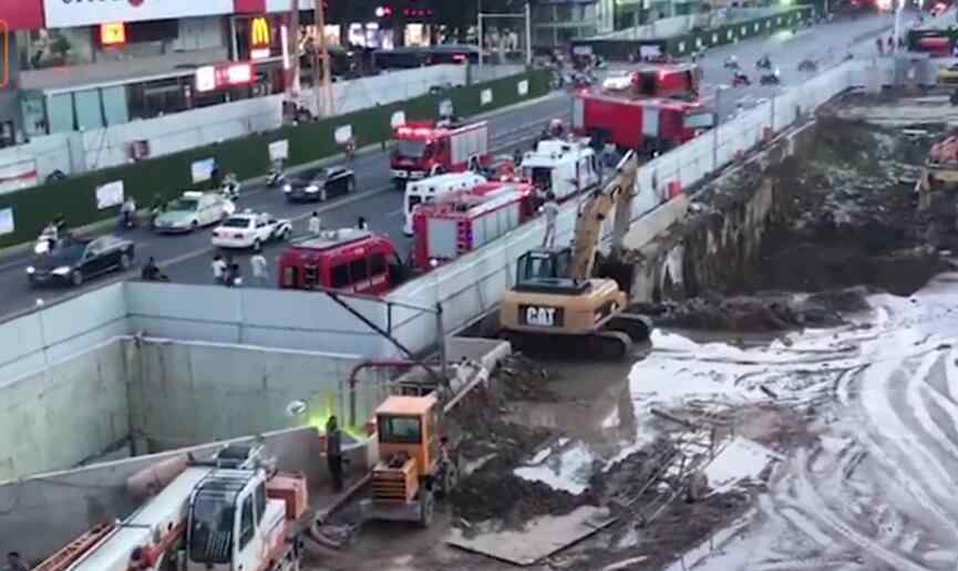 鄭州在建地鐵事故 危急！鄭州在建地鐵事故 工人一氧化碳中毒出現(xiàn)惡心昏迷情況