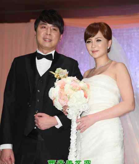 梁赫群女友 梁赫群現(xiàn)任女友是誰 梁赫群結(jié)婚了嗎