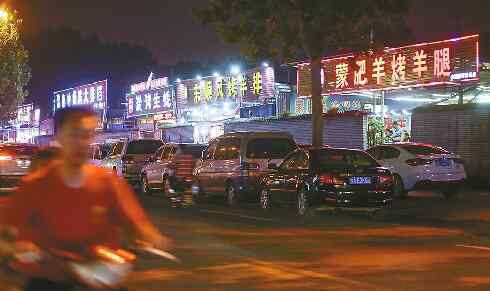 祝甸 濟(jì)南現(xiàn)存最大燒烤街近日取締 祝甸路20多家大院將拆除