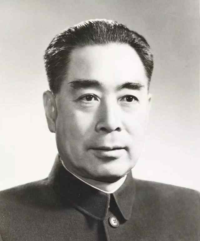 李先念軍銜 十位共和國締造者，1955年可以評元帥和大將，卻主動放棄軍銜