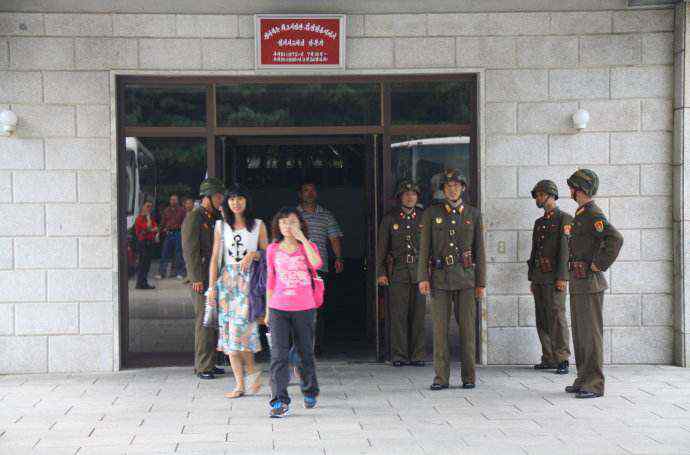 朝鮮導(dǎo)游是不是隨便睡 朝鮮旅游，那邊是有很多禁忌的！