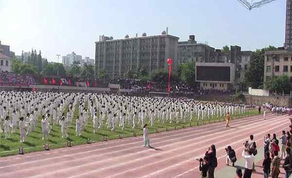 武漢三中 武漢三中在武漢排第幾 武漢三中2018高中成績(jī)