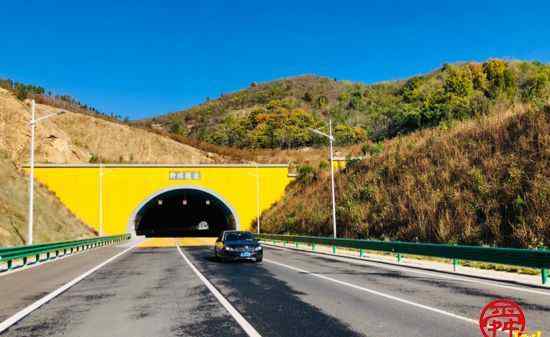 濟南到泰安 定了！濟泰高速10月底前正式通車 濟南到泰安開車僅半小時