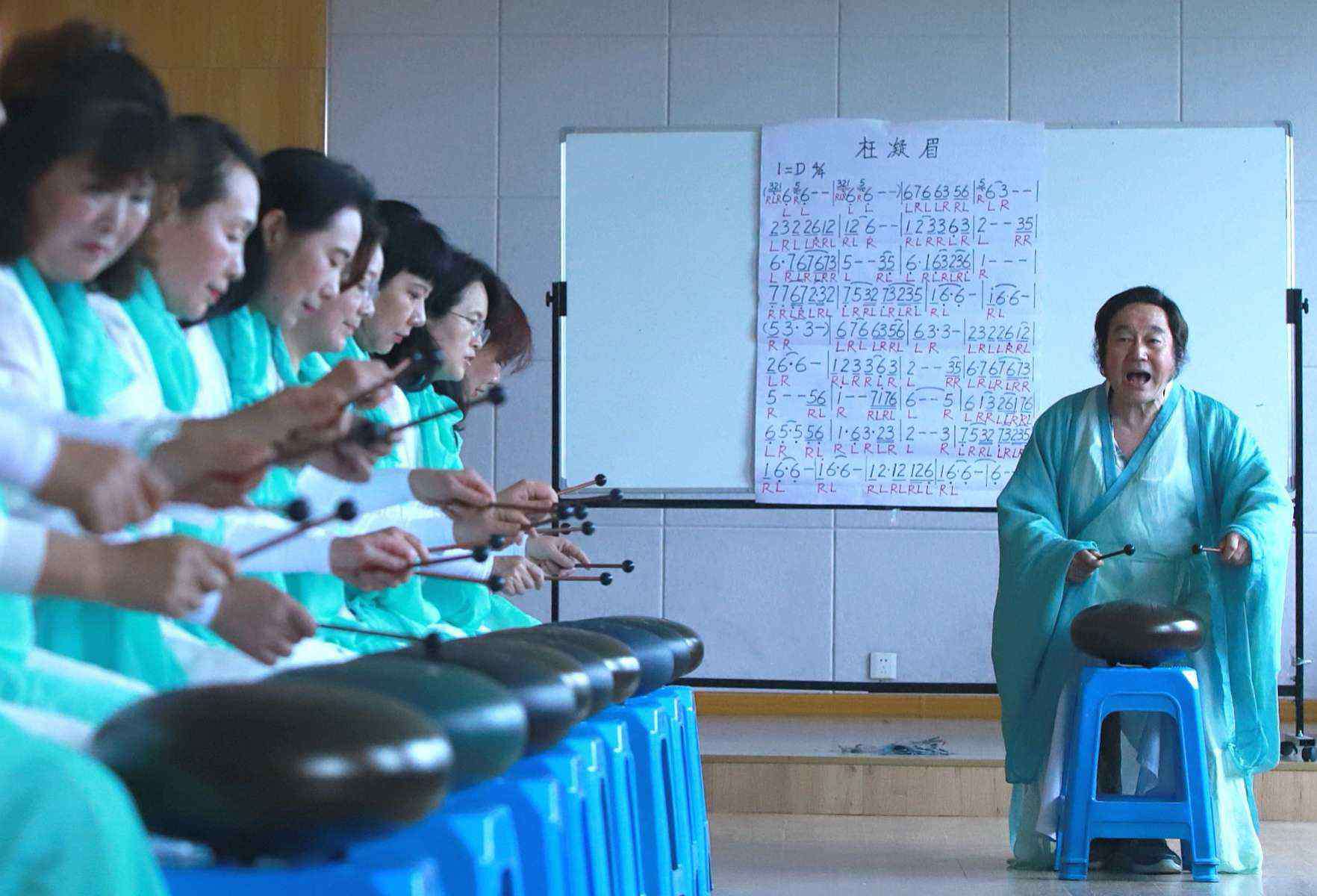 鋼舌鼓 洛陽市老年大學(xué)色空鼓精彩瞬間