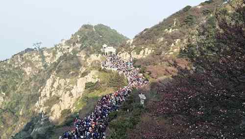 泰山攻略 泰山從哪里開始爬比較好 泰山游玩攻略2018