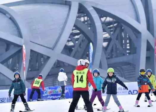 鳥巢開放時間 2019鳥巢冰雪文化節(jié)開園時間+區(qū)域+門票