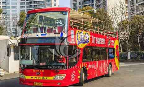 上海旅游觀光車 上海觀光巴士都經(jīng)過哪些景點 運營時間+線路