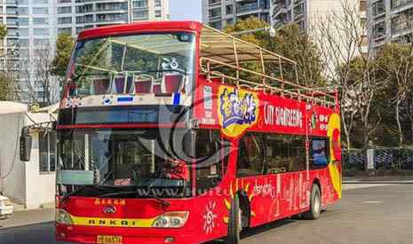 上海旅游觀光車 上海觀光巴士都經(jīng)過哪些景點 運營時間+線路