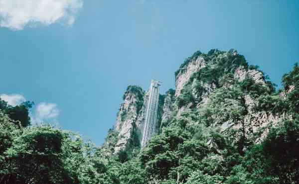 去張家界旅游要帶什么 去張家界要注意點什么 張家界旅游都需要帶什么