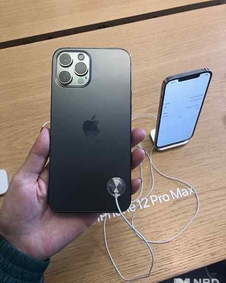 華強北 備貨充足！華強北賣家：iPhone12 mini跌破官方價，Pro Max只需加價數(shù)百元