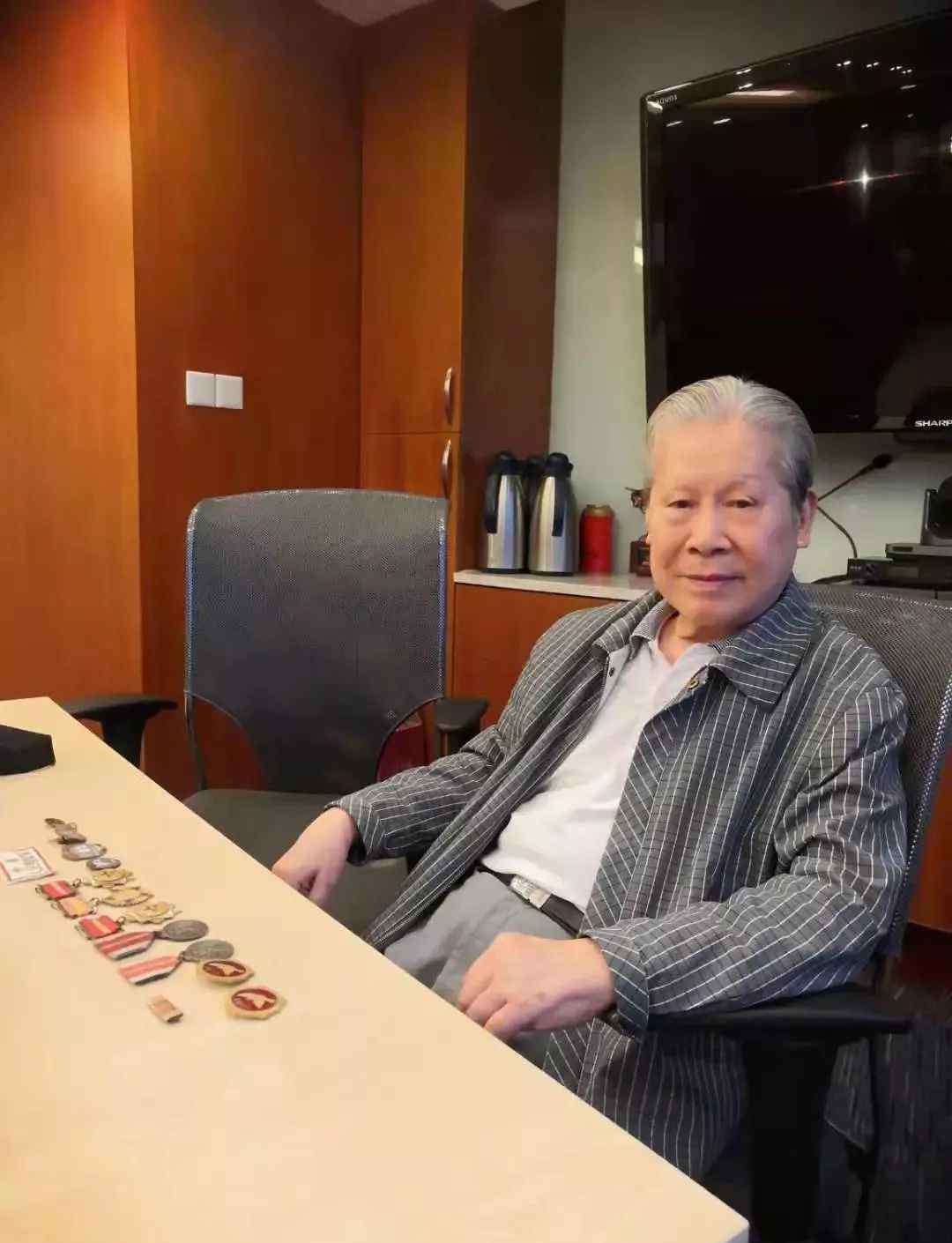 讓我進去 “我是律師，請讓我進去”，百年上海灘百年律政史