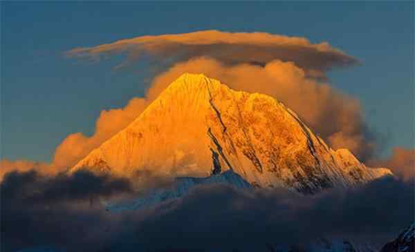 貢嘎雪山在哪里 2020貢嘎雪山游玩攻略 貢嘎雪山在哪里天氣預(yù)報景點介紹