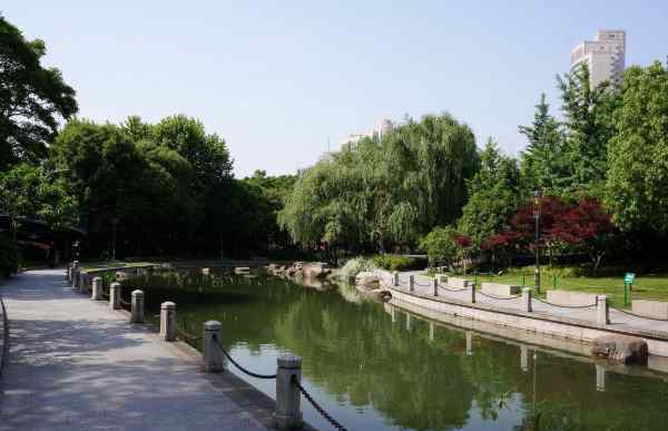 徐家匯公園 2020上海徐家匯公園簡(jiǎn)介門票地址交通及景區(qū)介紹