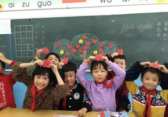 【自主課堂】適合小學生玩的課堂游戲