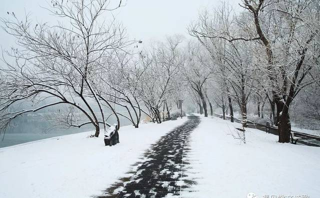 山西萬榮孤峰山國際滑雪場