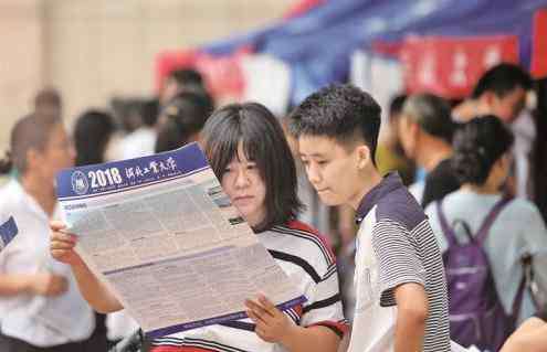 武漢東湖大學我被騙了 湖北臭名遠揚的3所野雞大學，專騙學生錢財，請務必遠離