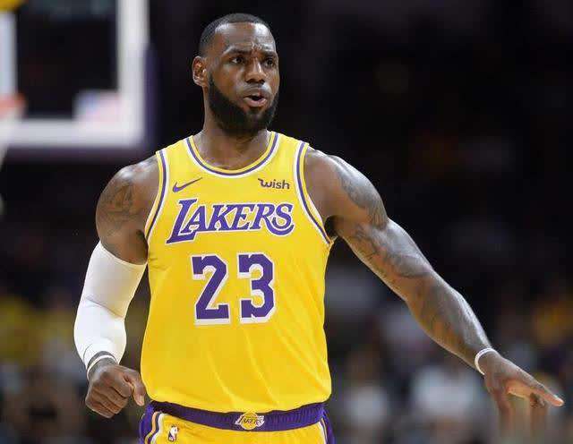 nba季后賽總得分 NBA歷史上，有人達(dá)成常規(guī)賽+季后賽得分破40000分的壯舉嗎？