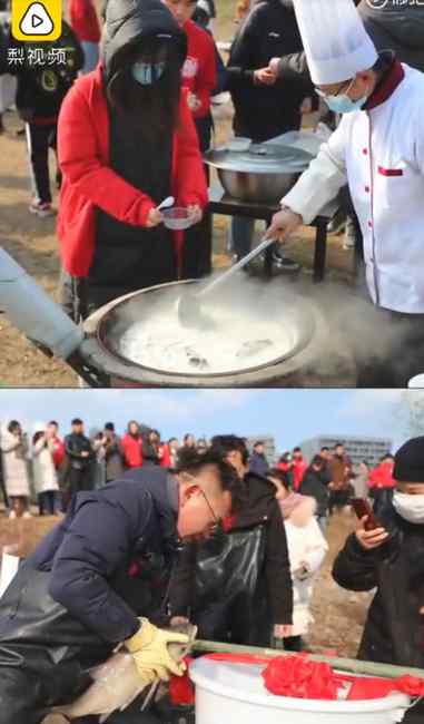 高校撈400斤魚為師生做全魚宴 學(xué)生抱魚王“躍龍門” 網(wǎng)友羨慕！