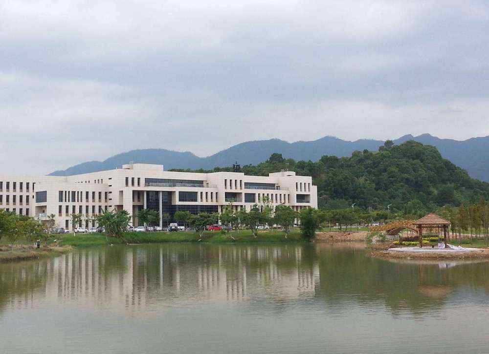 福建師范大學(xué)怎么樣 同為福建最好的省屬高校，福建師范大學(xué)和福州大學(xué)的實(shí)力如何？