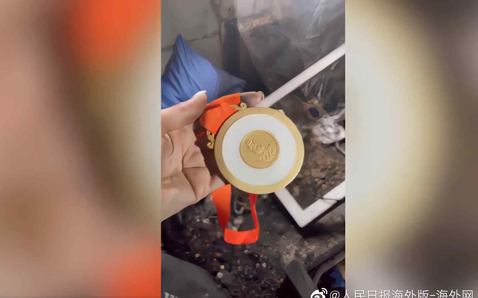 俄奧運冠軍家中著火 廢墟中北京奧運金牌竟連帶子都完好無損！