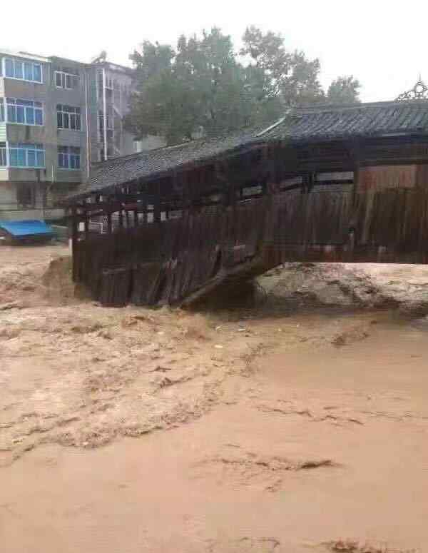 莫拉蒂 臺風莫拉蒂暴雨傾盆 溫州3座國寶廊橋被毀