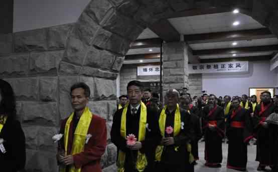 巴將軍 原味火鍋文化傳承者“巴將軍”公祭城市英雄 傳承非遺技藝