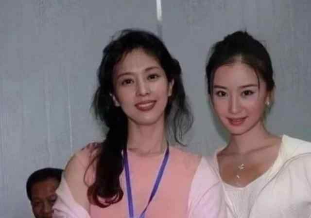 郝洛釩 娛樂(lè)圈4大最美丈母娘，丈母娘只比女婿大2歲，女婿：壓力真的好大