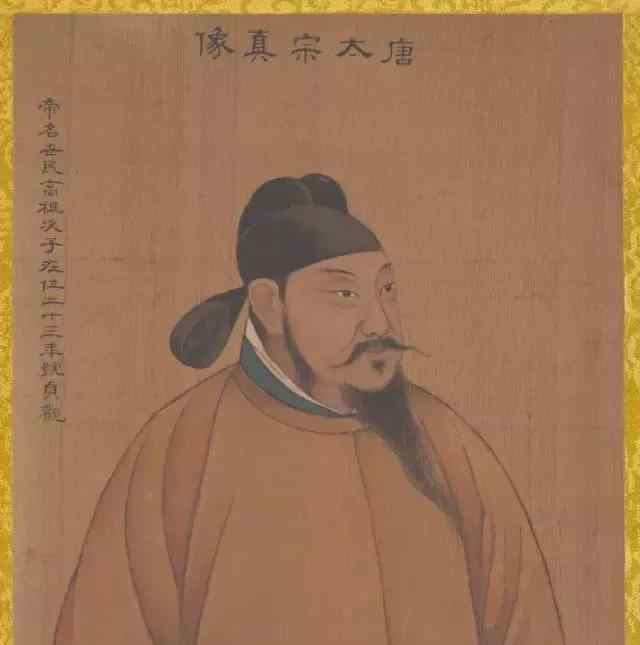 李淵和楊廣的關(guān)系 古代為了利益而聯(lián)姻，李淵既是楊廣的表兄弟，又是楊廣的舅舅