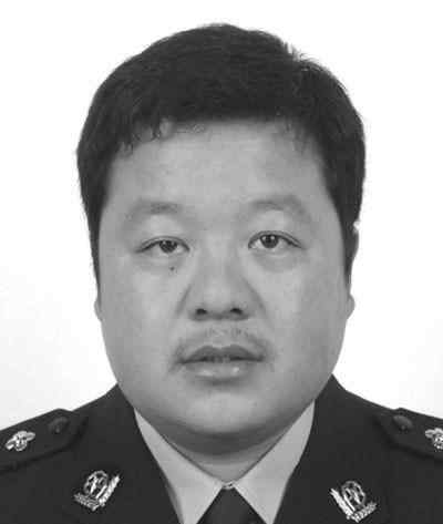 殉職 河南41歲民警意外殉職！22年來偵辦案件百余起，其中一起訊問筆錄1米高