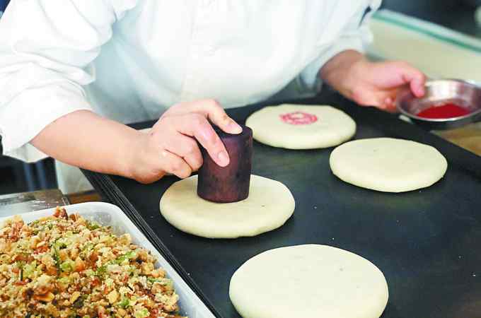 特色月餅 尋找“京味兒”特色月餅 感受餑餑鋪月餅的人情味